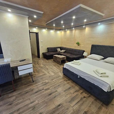 Prenociste Rooms Simke Суботица Экстерьер фото
