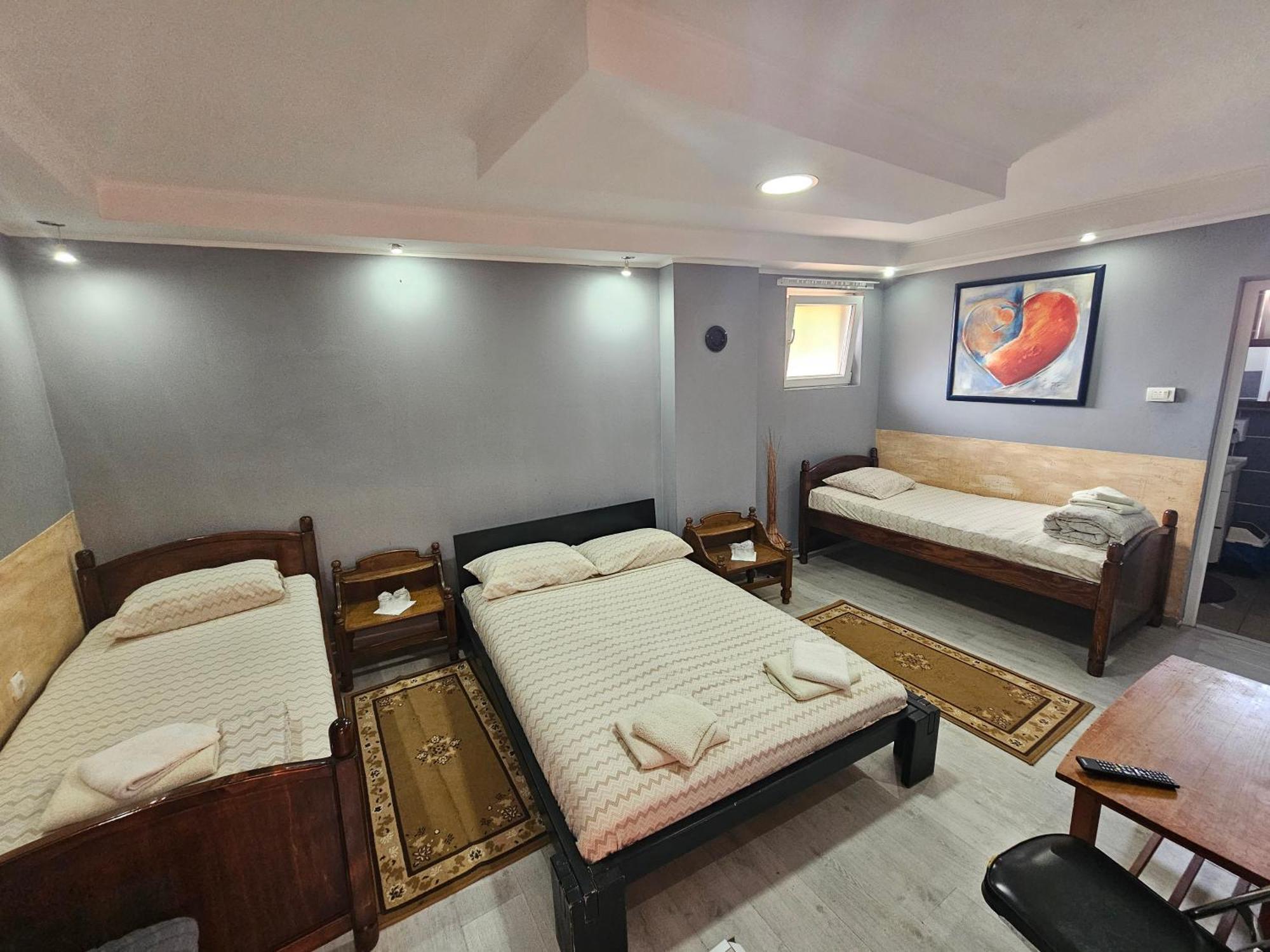 Prenociste Rooms Simke Суботица Экстерьер фото