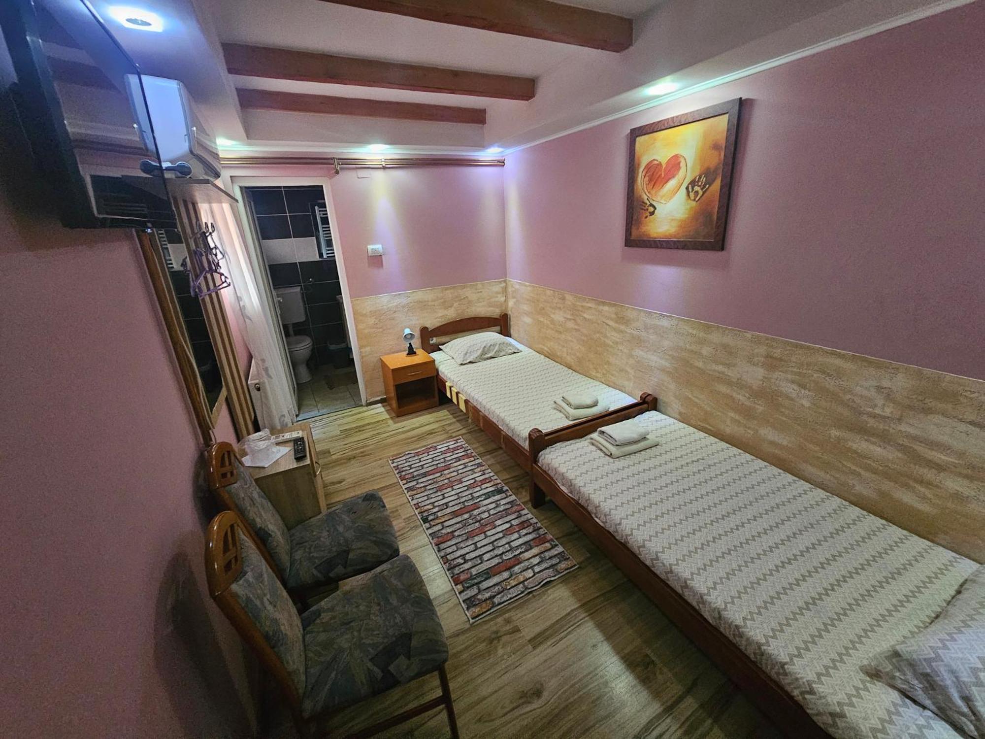 Prenociste Rooms Simke Суботица Экстерьер фото