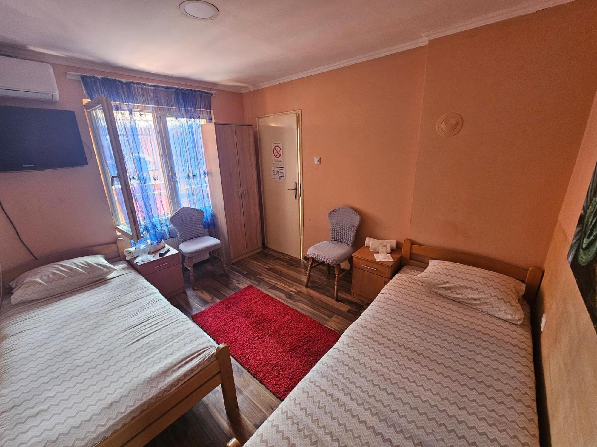 Prenociste Rooms Simke Суботица Экстерьер фото