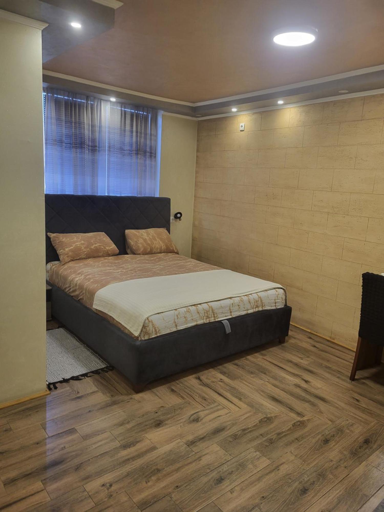 Prenociste Rooms Simke Суботица Экстерьер фото