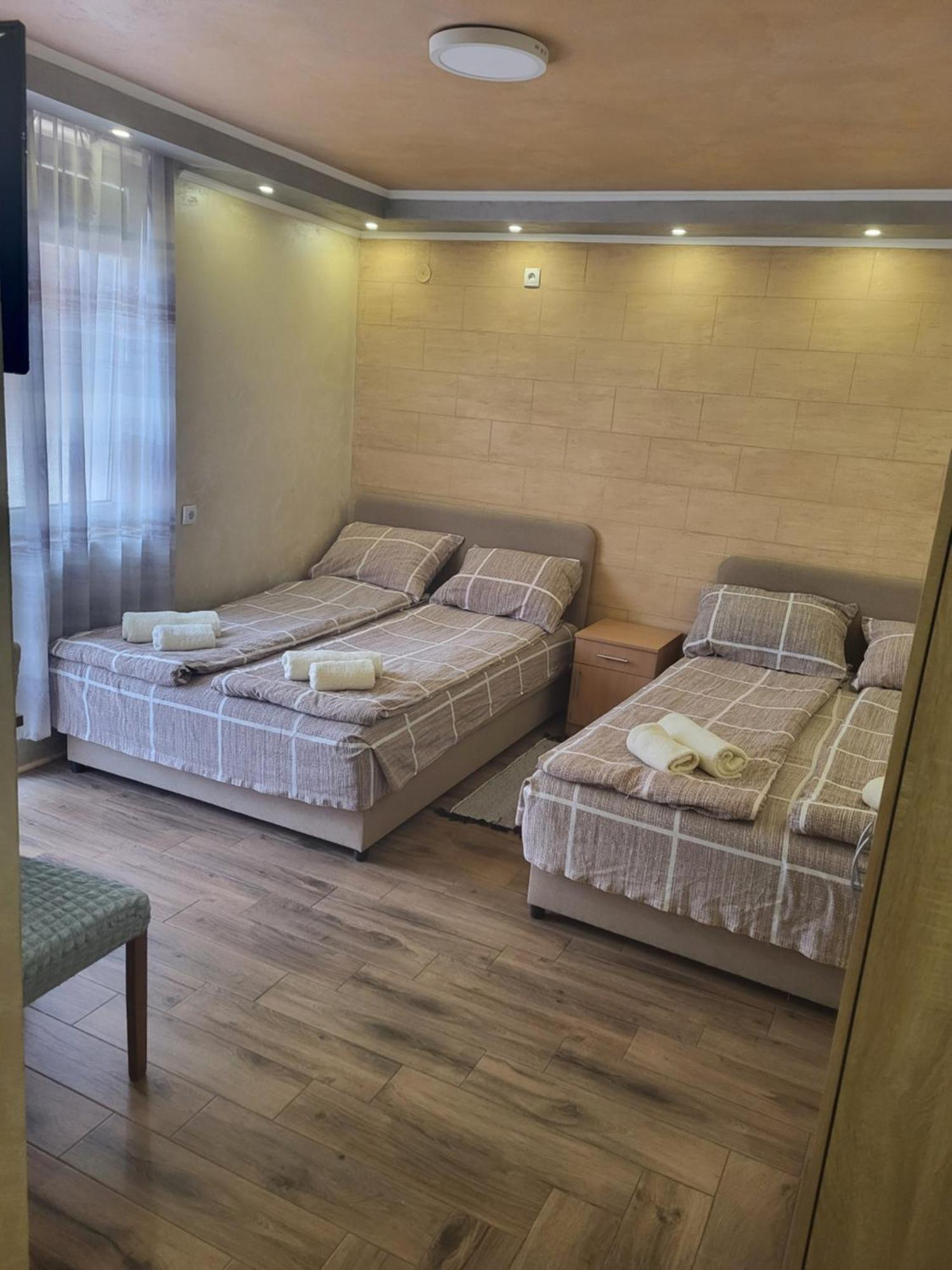 Prenociste Rooms Simke Суботица Экстерьер фото