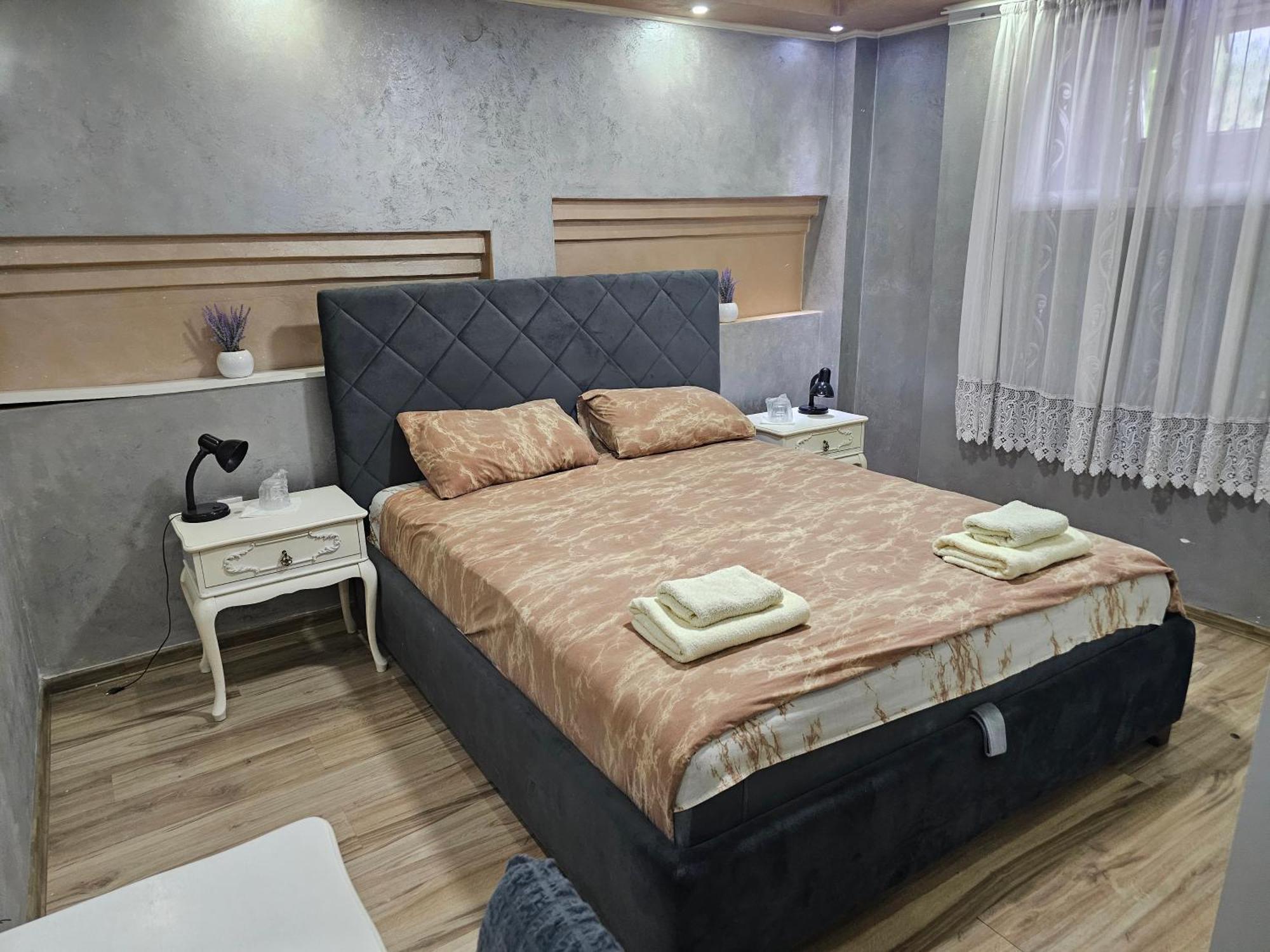 Prenociste Rooms Simke Суботица Экстерьер фото