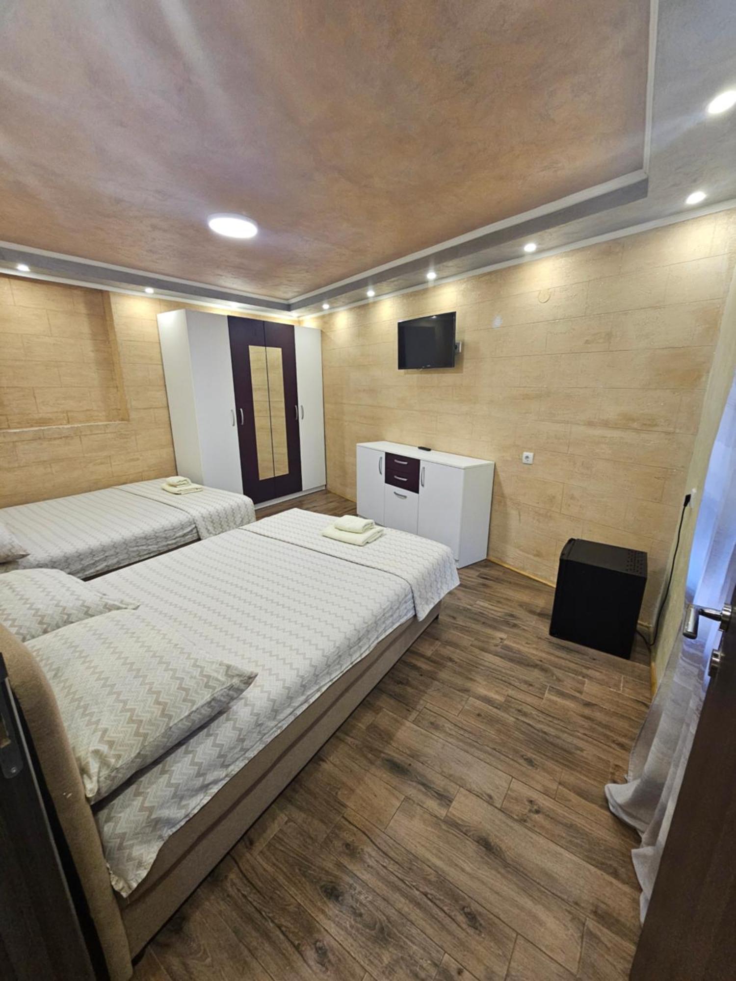 Prenociste Rooms Simke Суботица Экстерьер фото