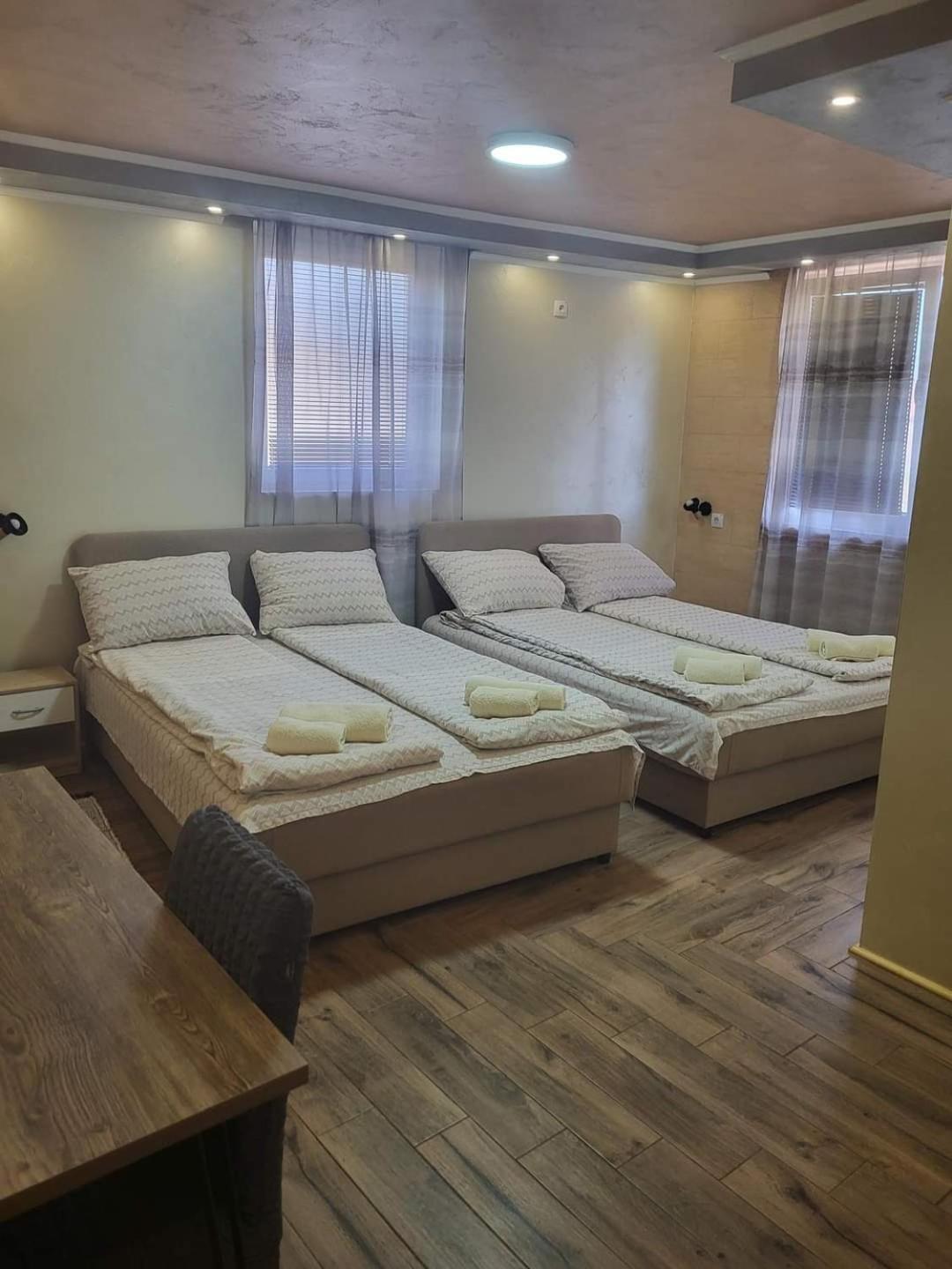 Prenociste Rooms Simke Суботица Экстерьер фото